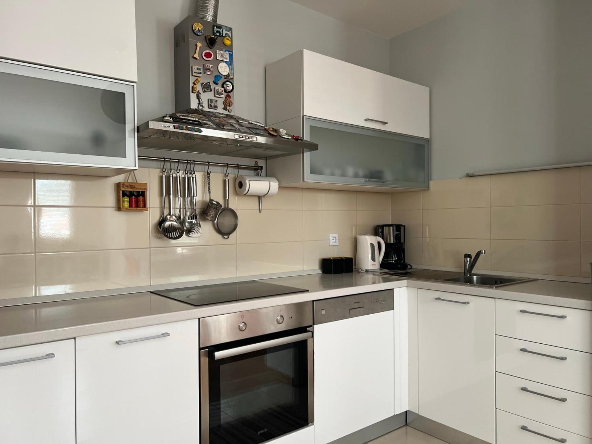Apartment Lucija - Cozy Flat In The City Center With A Sea View & Parking 마카르스카 외부 사진