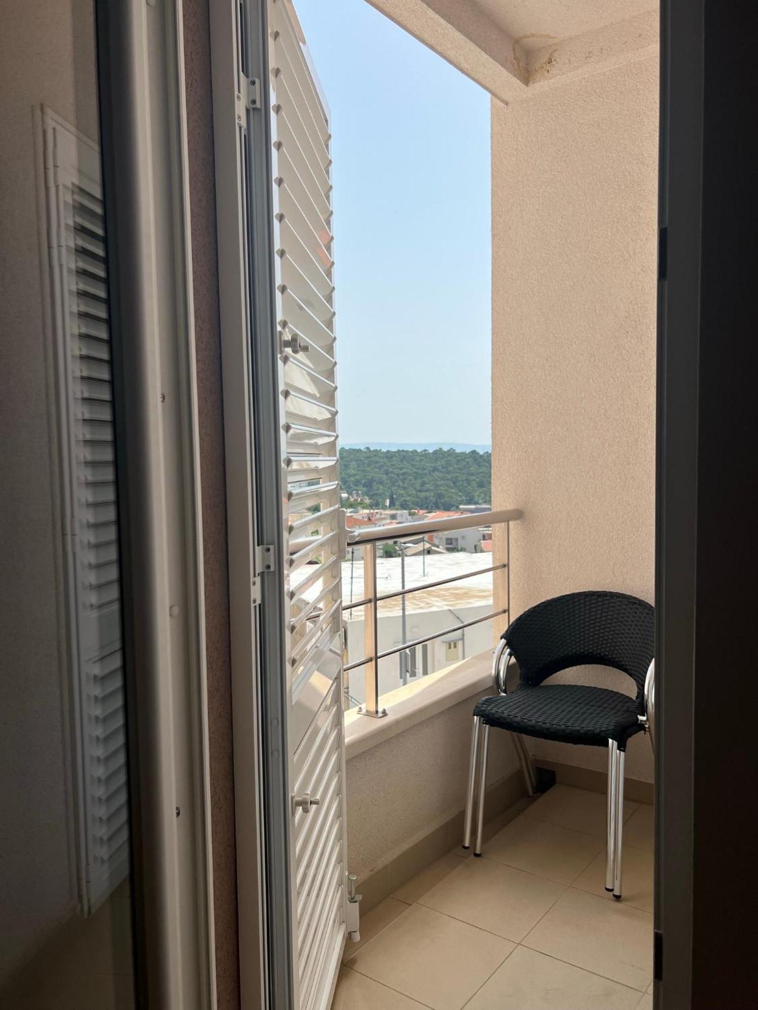 Apartment Lucija - Cozy Flat In The City Center With A Sea View & Parking 마카르스카 외부 사진